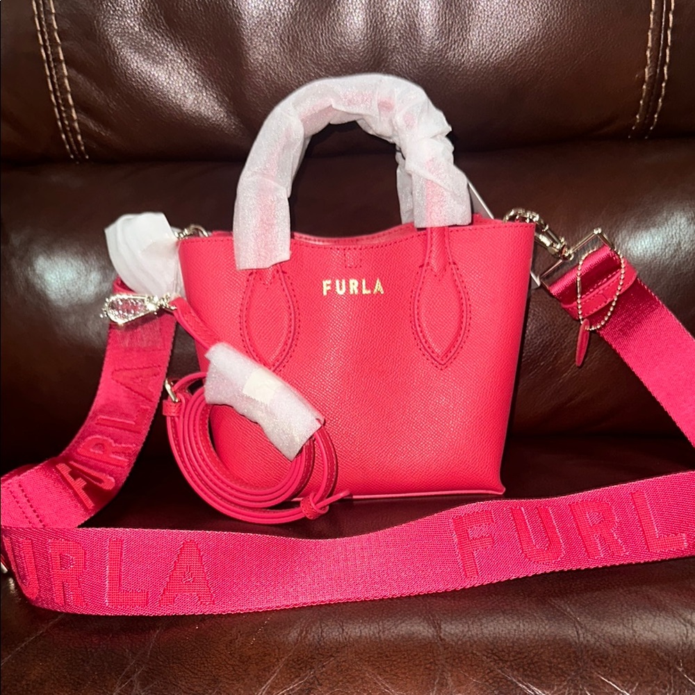 🔥🔥🔥NEW Furla Era Pink Reddish Leather Mini Tote Bag Crossbody Bag